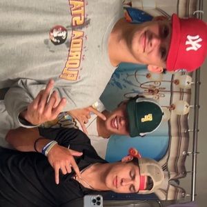 Meet your Posher, Van